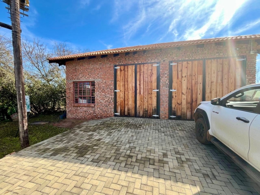 6 Bedroom Property for Sale in Maselspoort Free State
